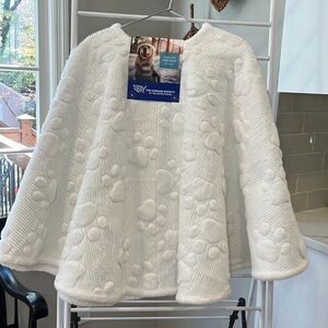 Humane Society Christmas Tree Skirt Faux Fur with Paw Prints, 56" round NWT